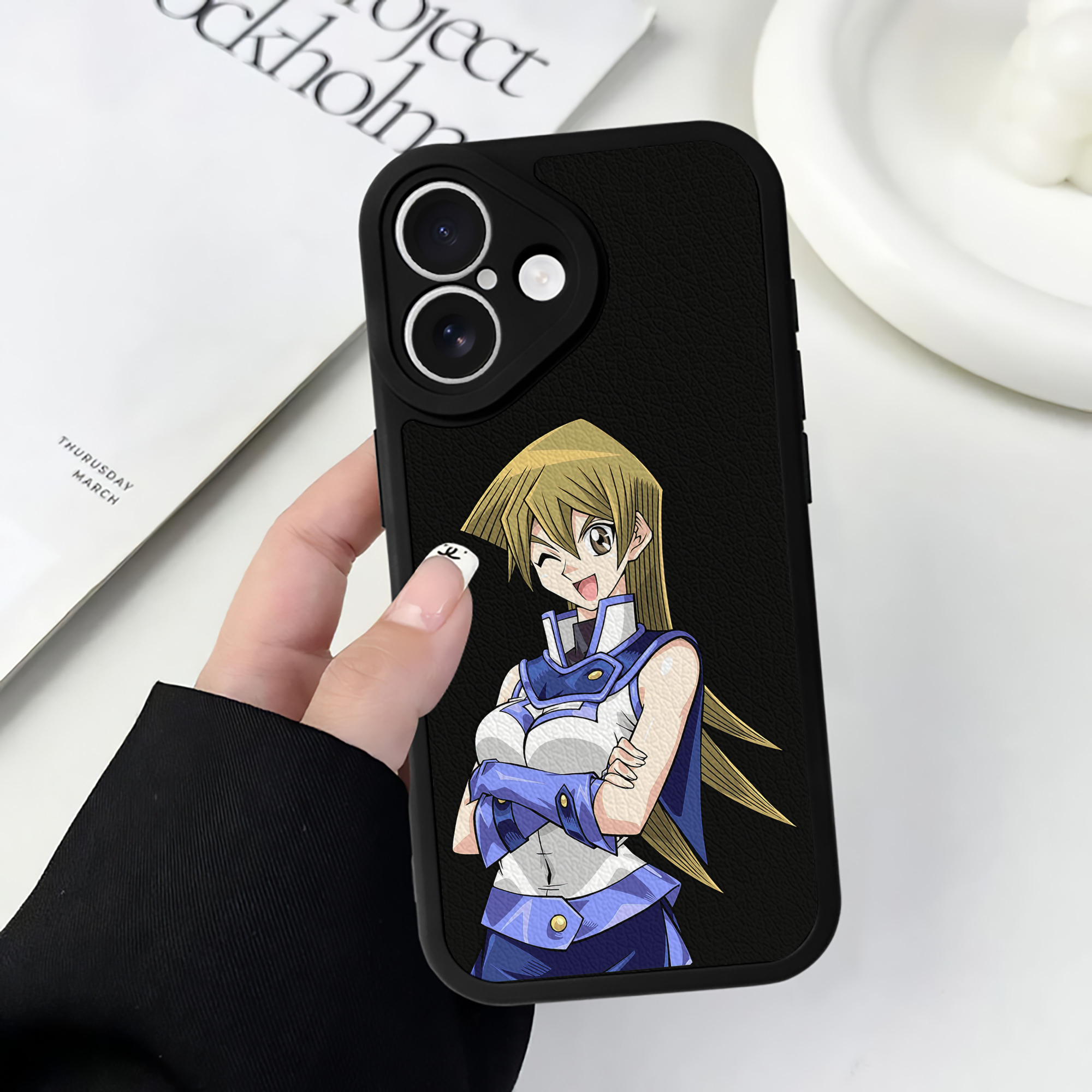 遊☆戯☆王 Yu-Gi-Oh! 【iPhone 16シリーズ対応】シリコンスマホケース（レザー調） 材質：シリコン